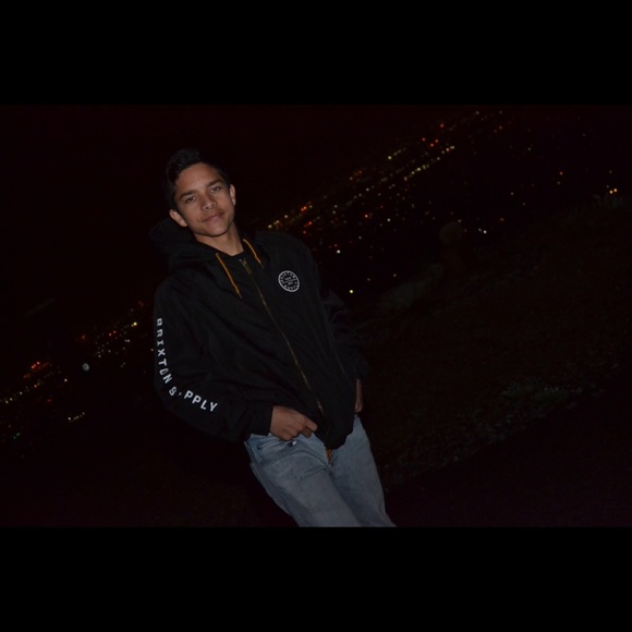 Meet your Posher, Mark - Picture 1 of 1